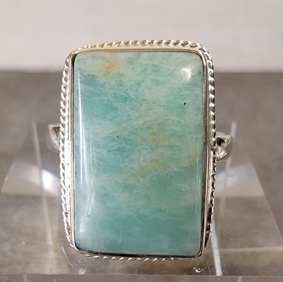 Vintage Jewelry - Native Colorado Amazonite Stone Mountain Raw Gemstone Sterling Silver Ring 7.75